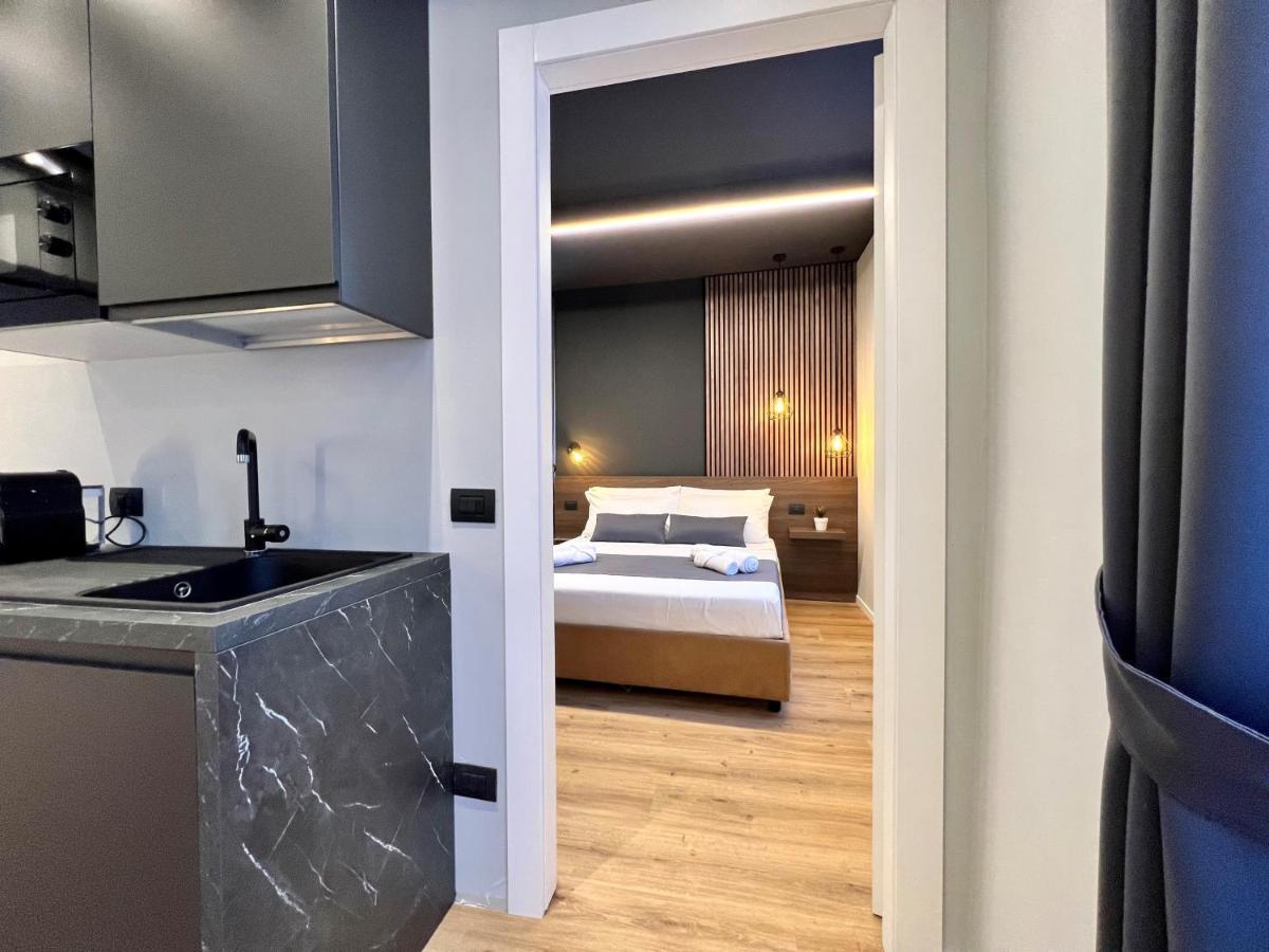 Prestige Duomo Apartment - Lake Côme Esterno foto