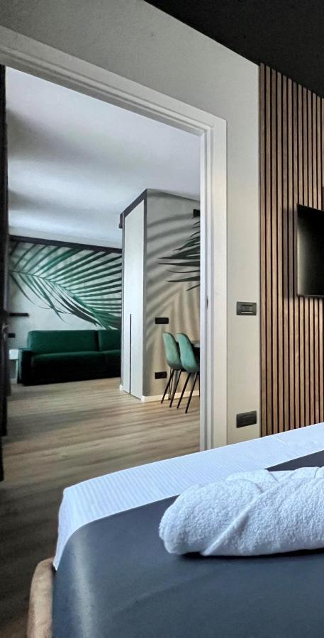 Prestige Duomo Apartment - Lake Côme Esterno foto